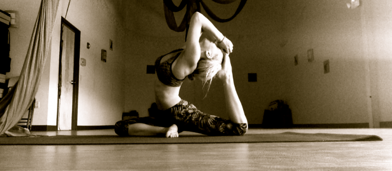 Rachel Higley – Aerial Yoga Instructor
